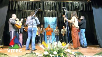 Teresina regressa ao Carnaval ao criar o seu próprio grupo e dá destaque aos emigrantes