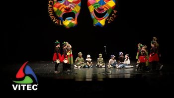 Dança da Escola das Cinco Ribeiras no Teatro Angrense - "A Revolução" - Carnaval 2024