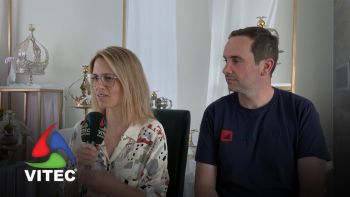 Aurora Gomes e Rodrigo Lima cumprem promessa ao Divino no Porto Judeu