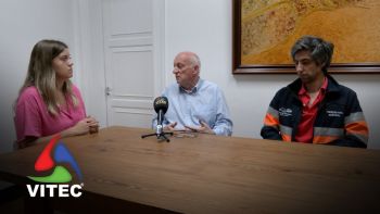 À conversa sobre a crise sísmica na ilha Terceira com esclarecimentos e alertas