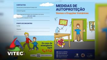 Munícipes angrenses recebem folheto com medidas de autoproteção em casos de sismo e erupções vulcâni