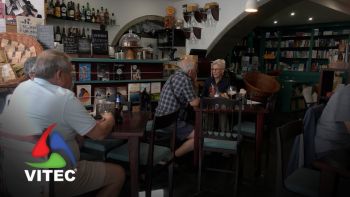 Lar Doce Livro é a livraria-café de Angra que recupera as memórias das antigas tertúlias