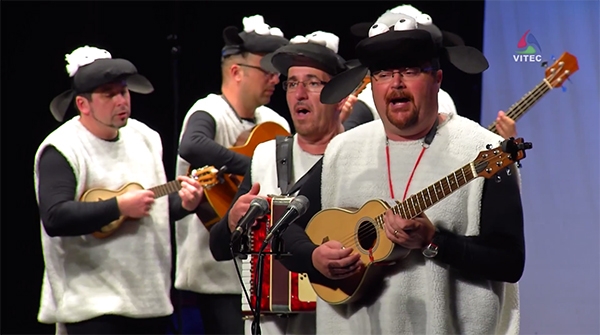 Azar da Blica - Bailinho do Porto Judeu - Carnaval 2015