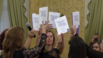 Poetisas abrem o coração no Vol. II da Coletânea “Terceira (és) Ilha, Mulher Poesia”