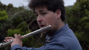 Peça de Gualter Silva - "No ventre da mátria"