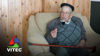 As centenas de bonecos do Ti Alcindo