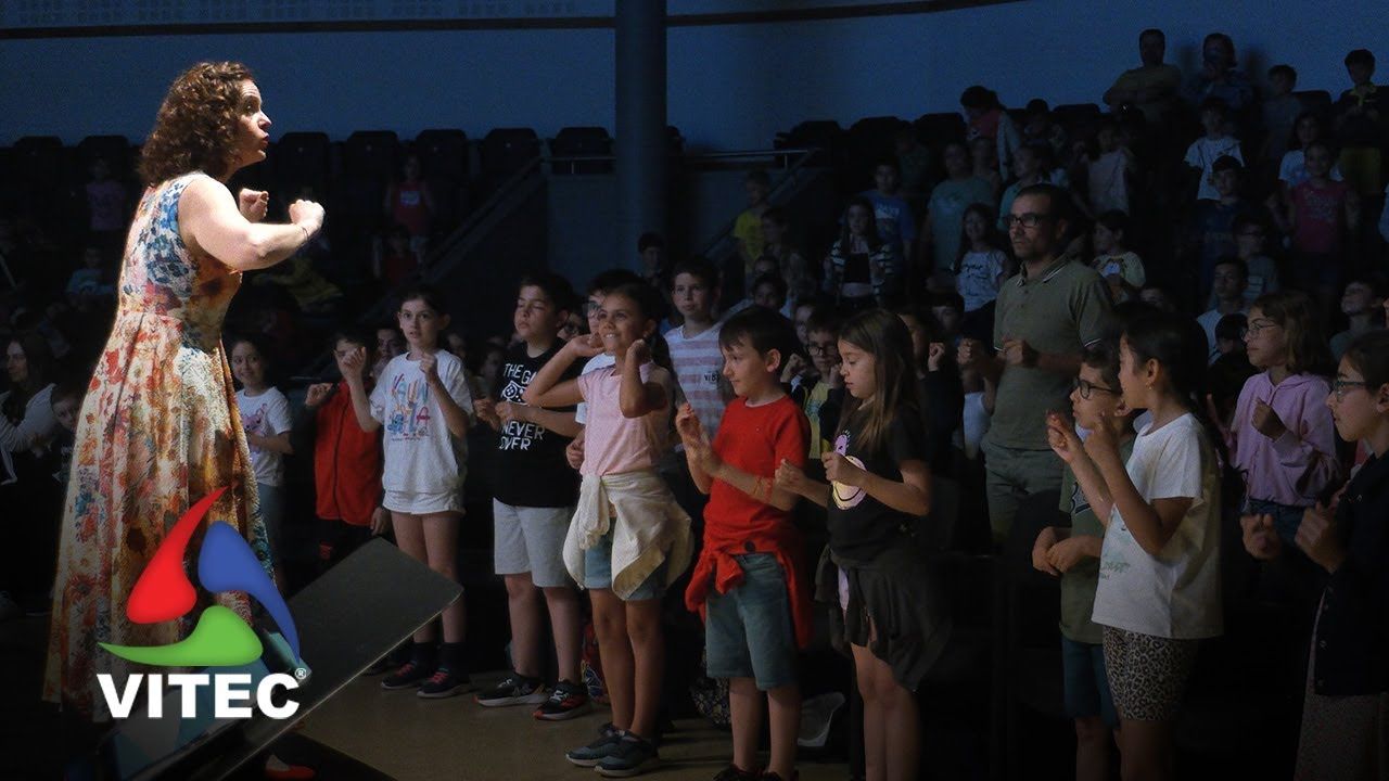 Espetáculo de música erudita para público infantil conquista os mais novos