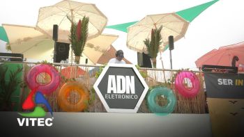 Música eletrónica junto ao mar como pretexto para vir até à Baía da Praia