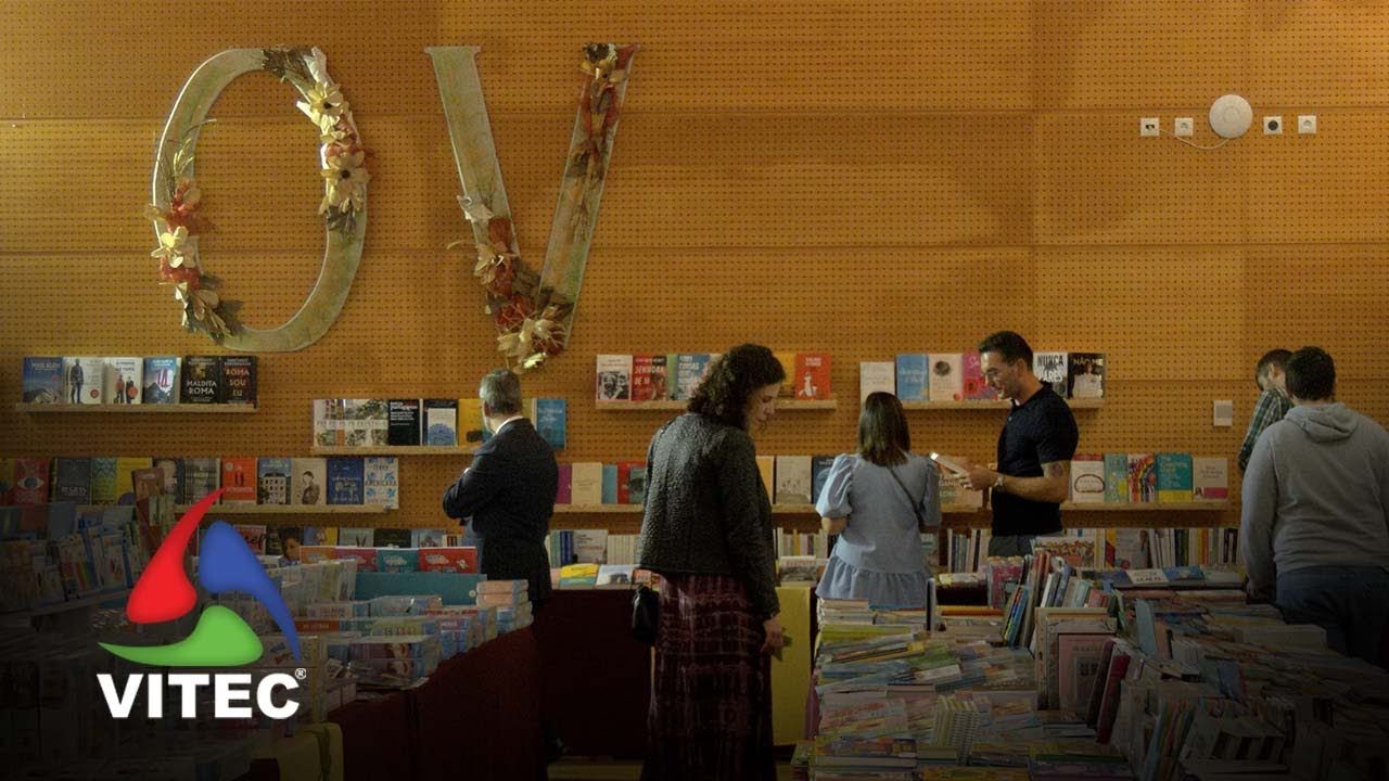 “Outono Vivo”, na Praia da Vitória, fideliza leitores e aproxima público dos autores