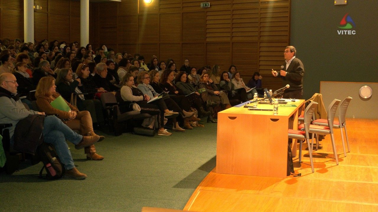 Açores unem se no combate à falta de professores no país