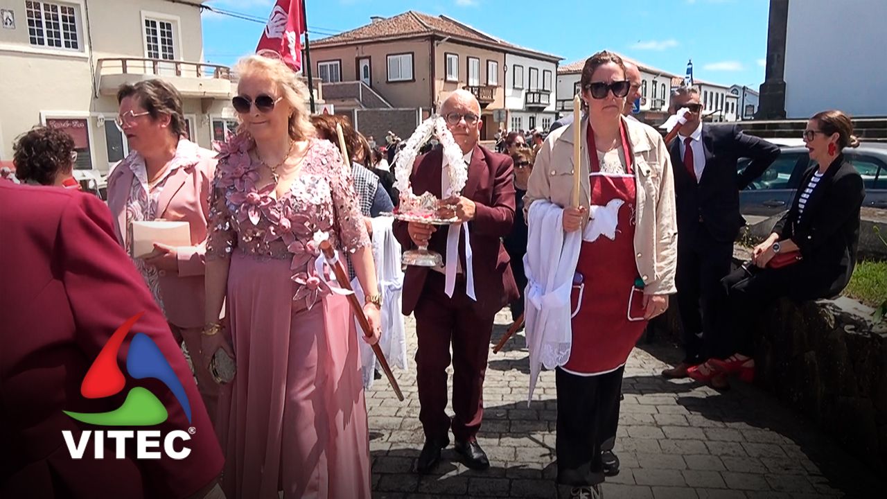 Semana em Louvor ao Espírito Santo de Hélia e Armando Marques