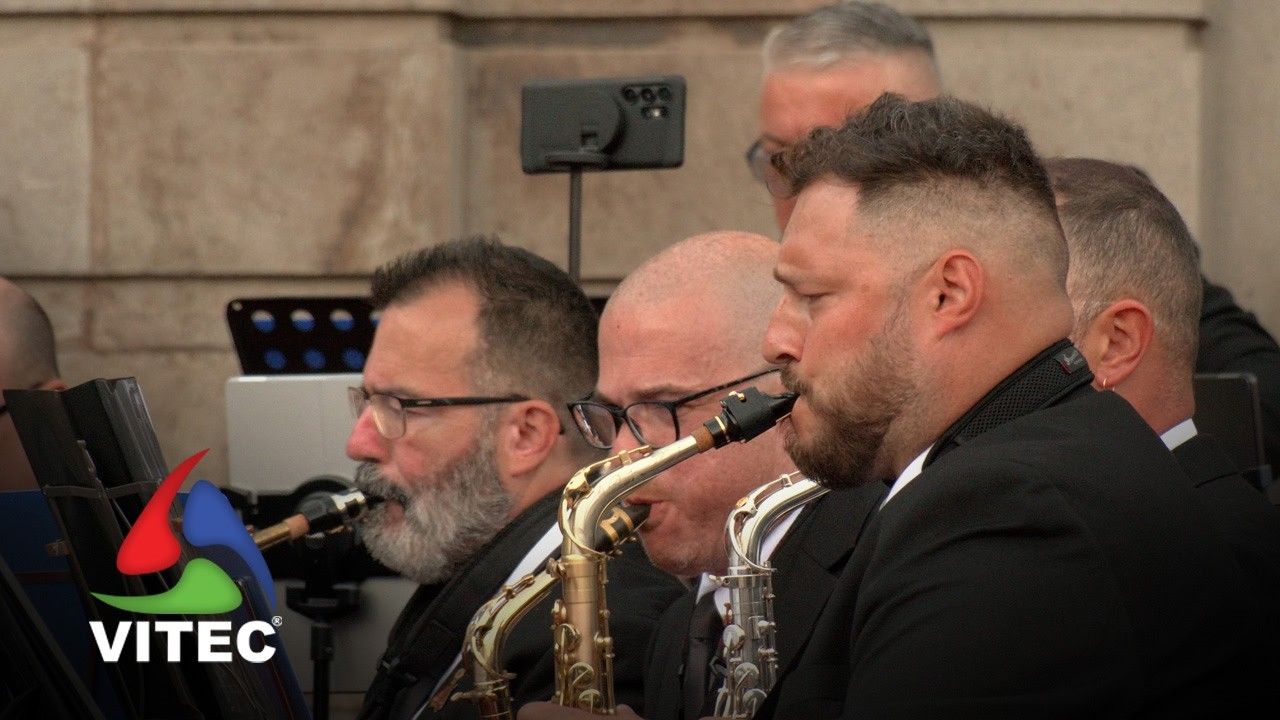 Banda do Senhor Santo Cristo de Toronto apresentou um repertório variado na Praça Velha