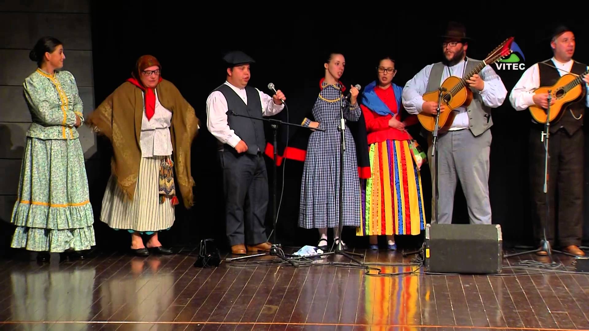 Projecto "Perde e Ganha" e Grupo de Baile - Terceira Dimensão 213